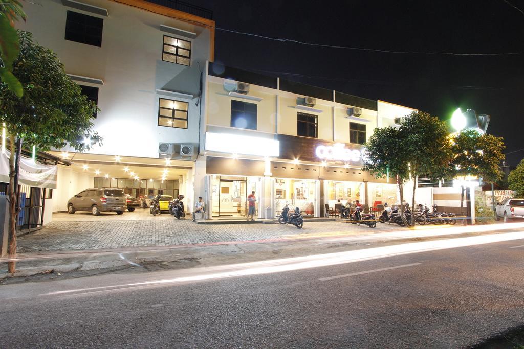 Palapa Hotel 마타람 외부 사진