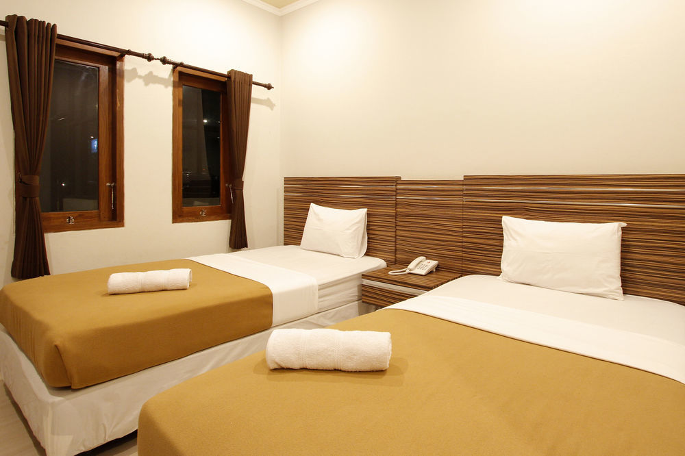 Palapa Hotel 마타람 외부 사진