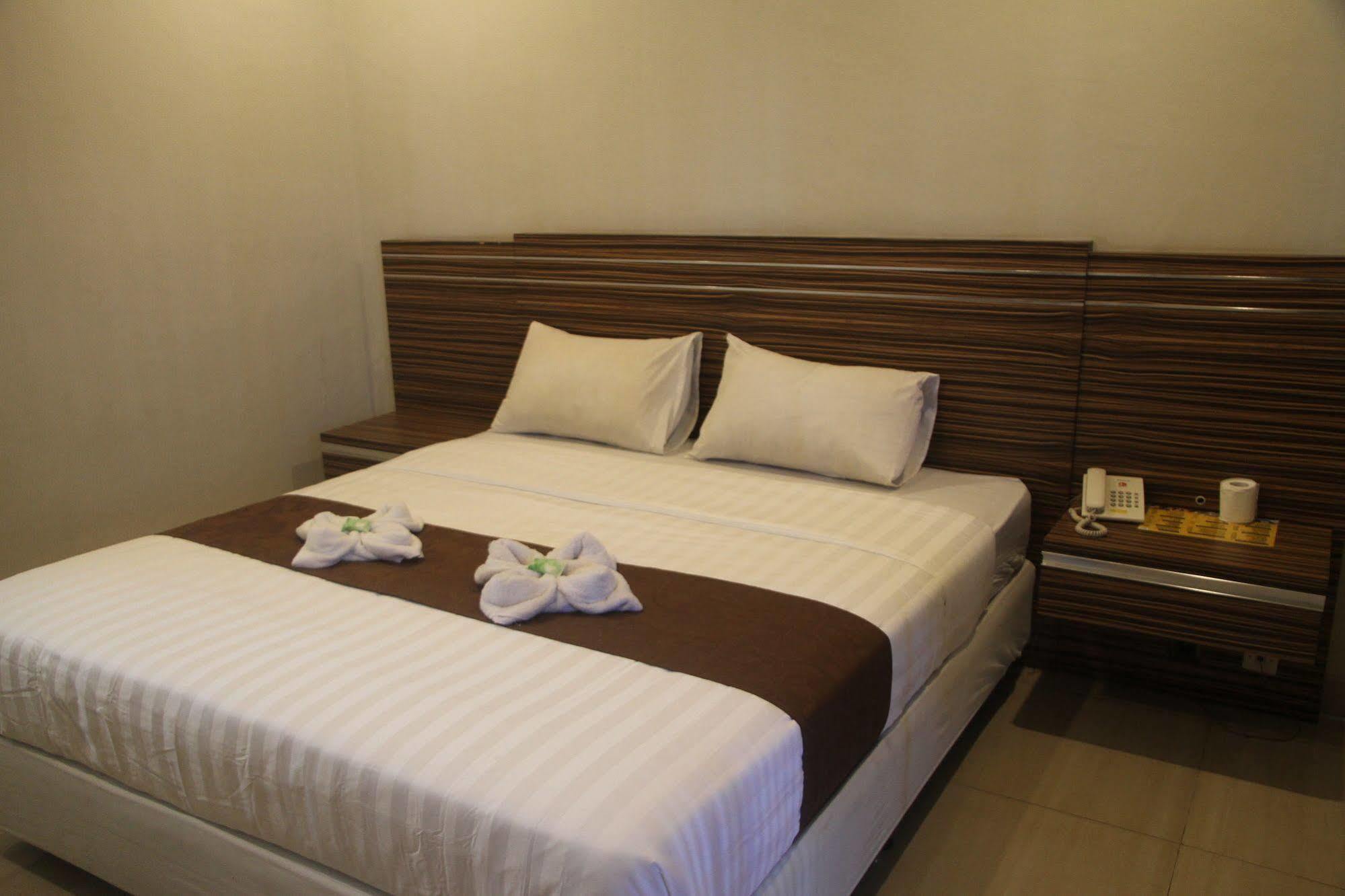 Palapa Hotel 마타람 외부 사진