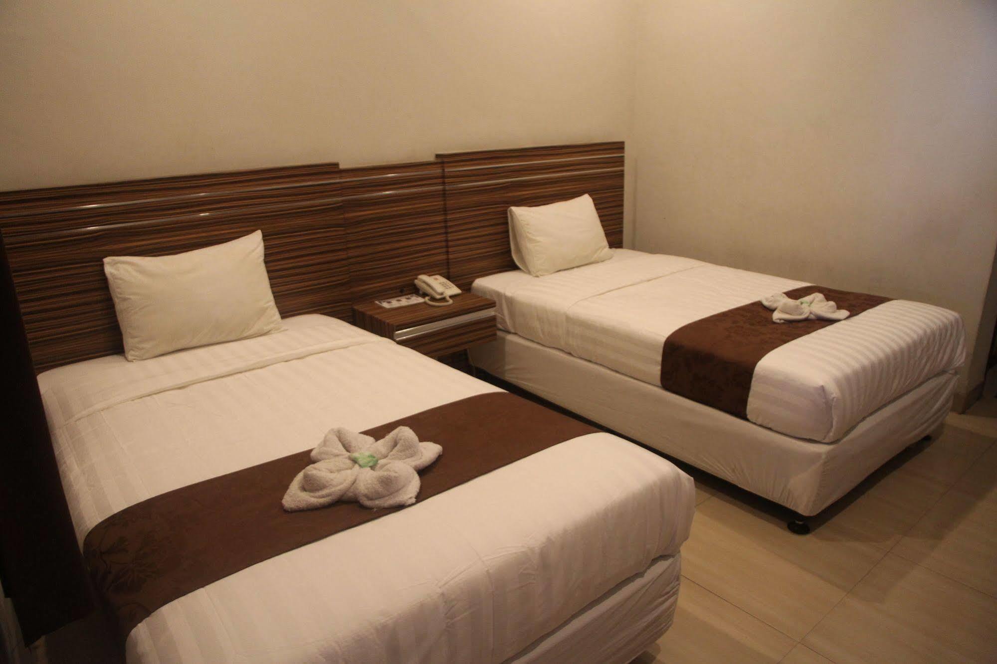 Palapa Hotel 마타람 외부 사진